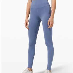 Like new Lululemon Wunder Train High-rise leggings